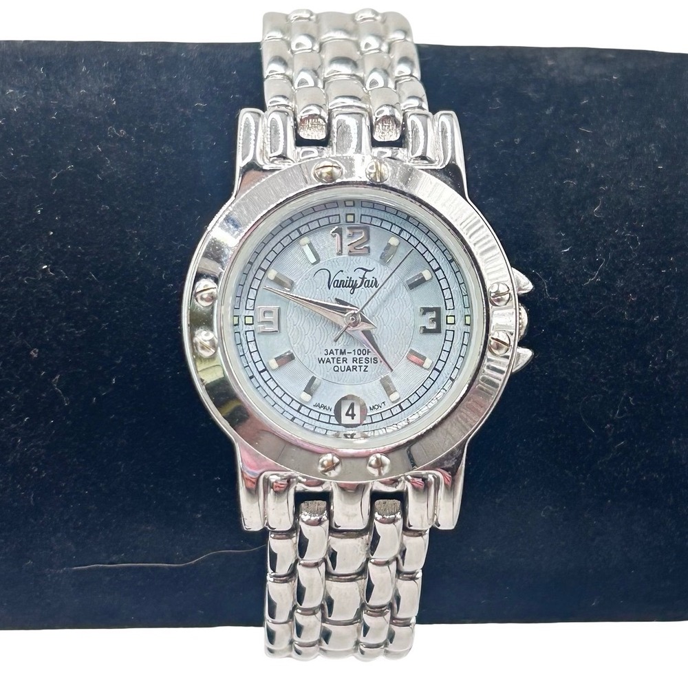 Vanity Fair Women's Watch VFW501 Silver Tone Blue Dial Date Japan Movt‎ Quartz